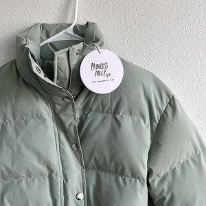 NWT Cropped Puffer